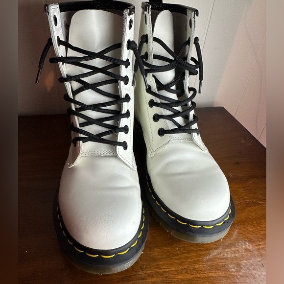 Doc Martens 1460 SMOOTH LEATHER LACE UP BOOTS - Picture 11 of 16
